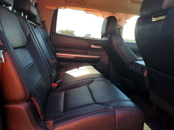 2014 TOYOTA TUNDRA Limited