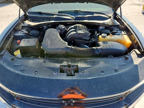 2015 DODGE CHARGER SXT