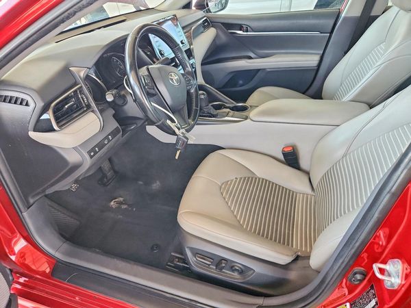 2022 TOYOTA CAMRY SE — DENT