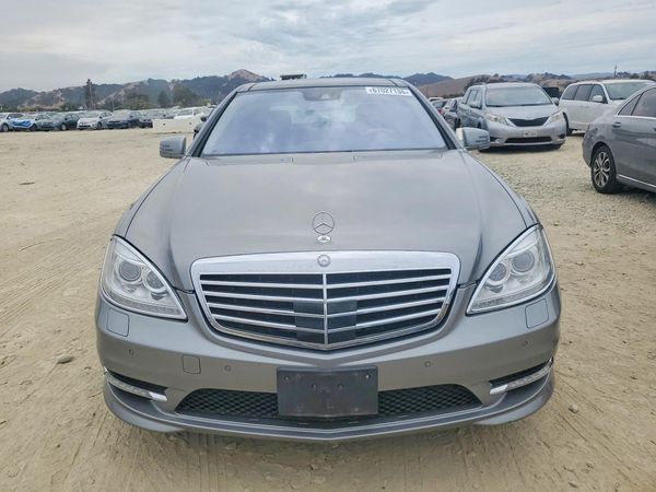 2012 MERCEDES-BENZ S S550