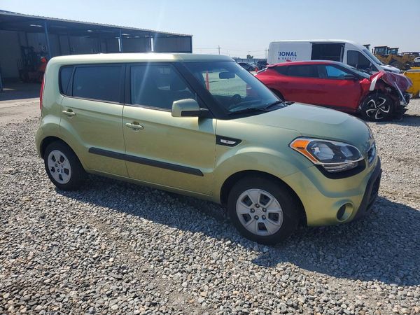 2013 KIA SOUL