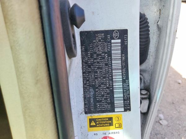 2016 TOYOTA CAMRY