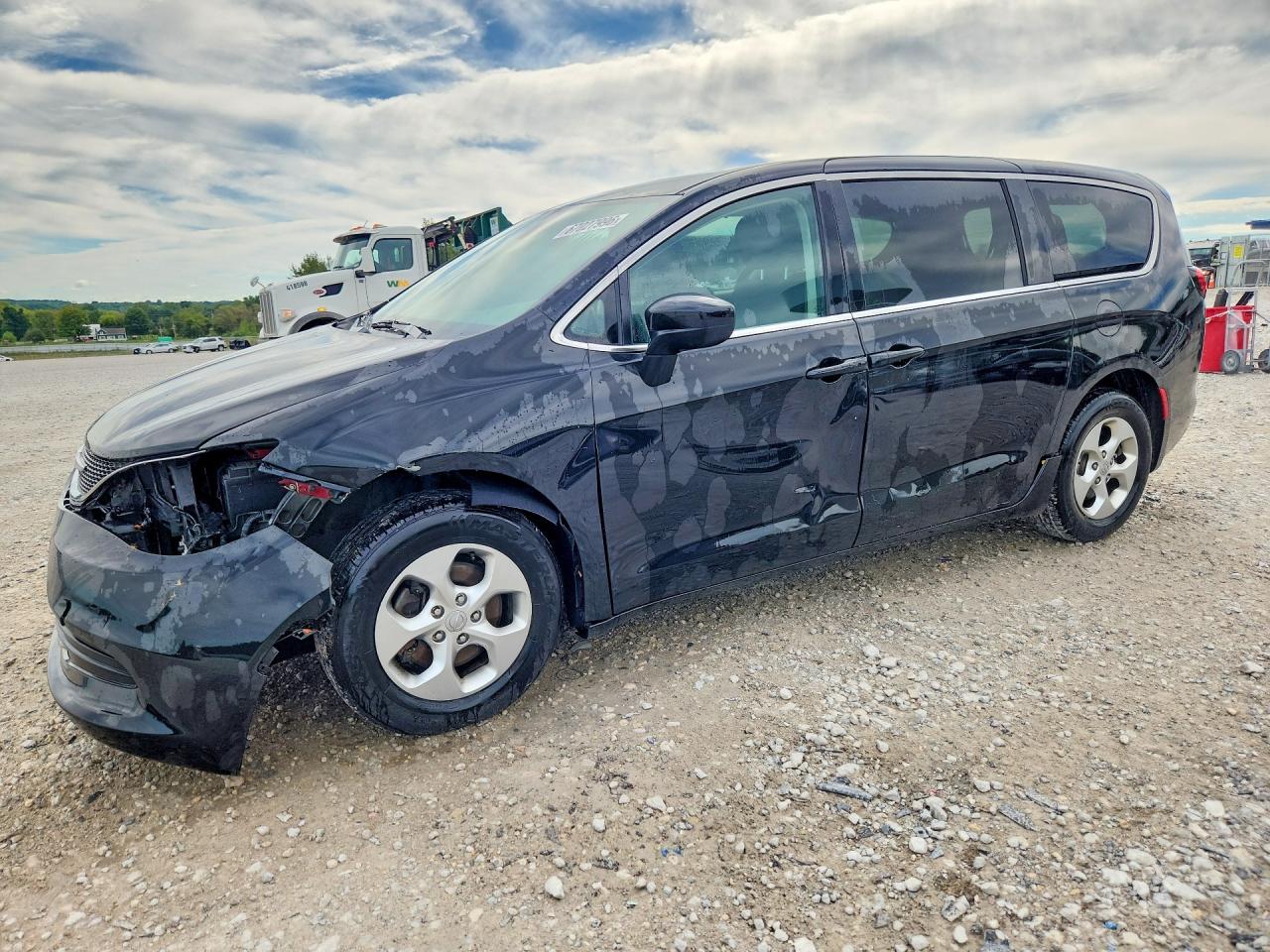 2017 CHRYSLER PACIFICA