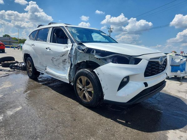 2023 TOYOTA HIGHLANDER