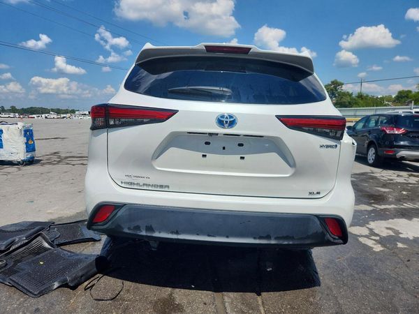2023 TOYOTA HIGHLANDER