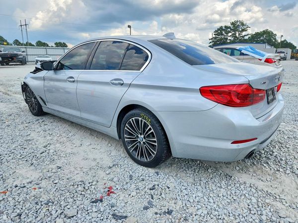 2018 BMW 530
