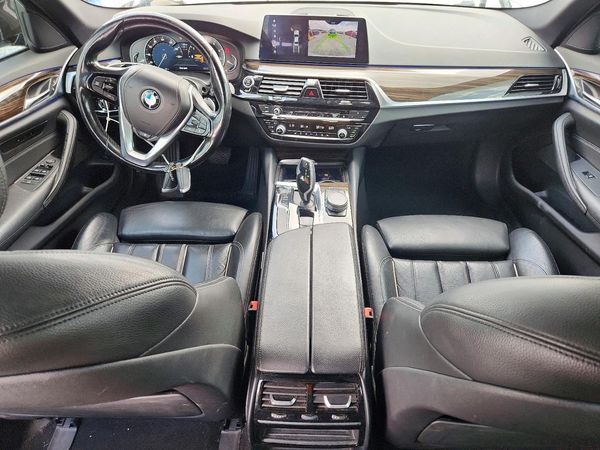 2018 BMW 530