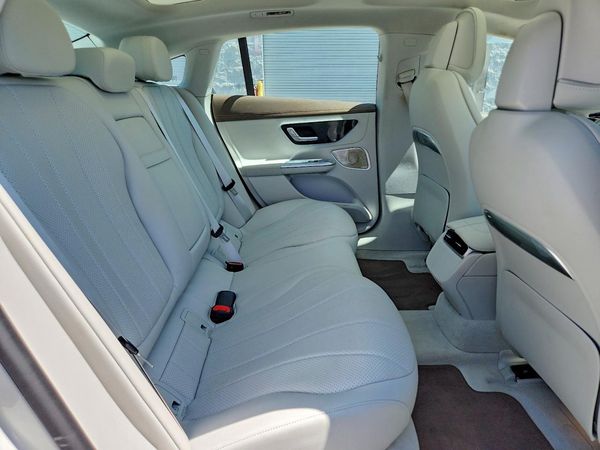 2024 MERCEDES-BENZ EQE SEDAN