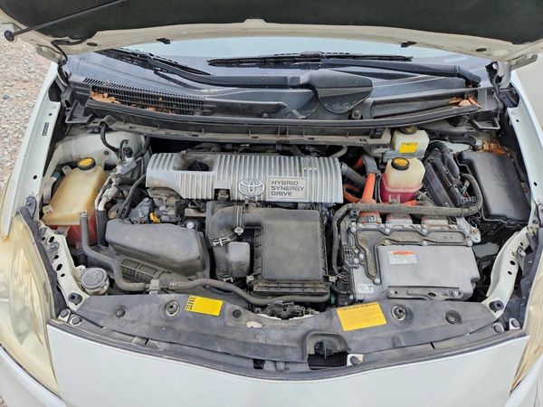 2012 TOYOTA PRIUS