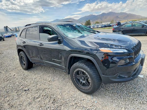 2018 JEEP CHEROKEE