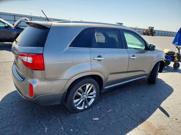 2015 KIA SORENTO TOP