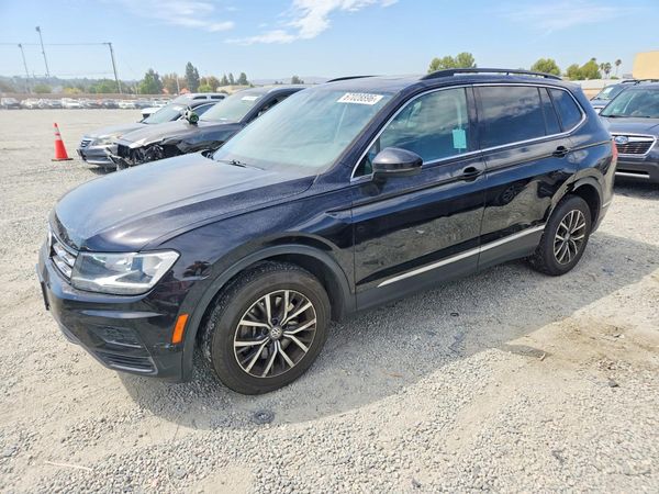 2018 VOLKSWAGEN TIGUAN SE, SEL
