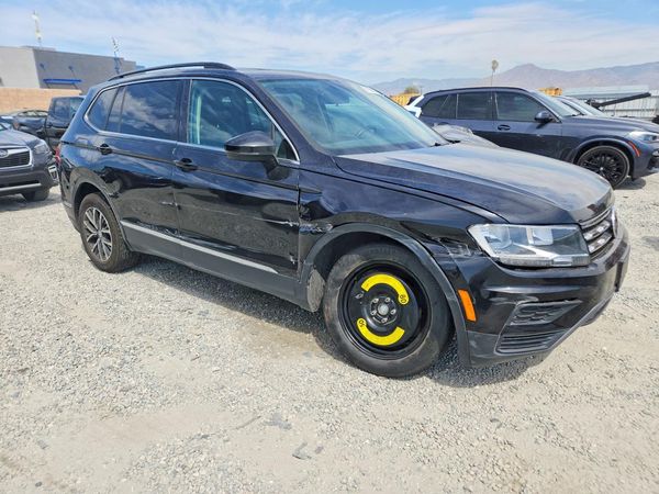 2018 VOLKSWAGEN TIGUAN SE, SEL