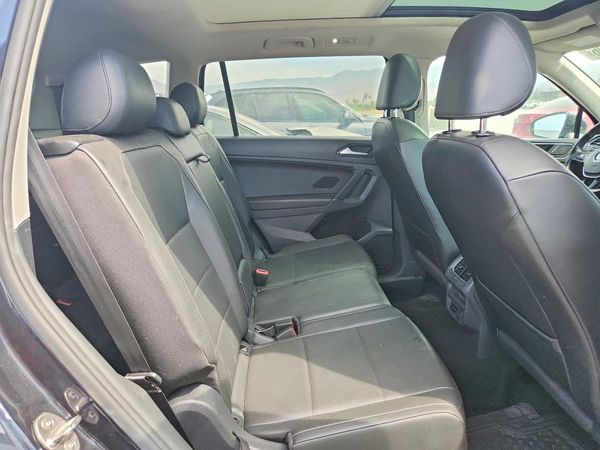2018 VOLKSWAGEN TIGUAN SE, SEL