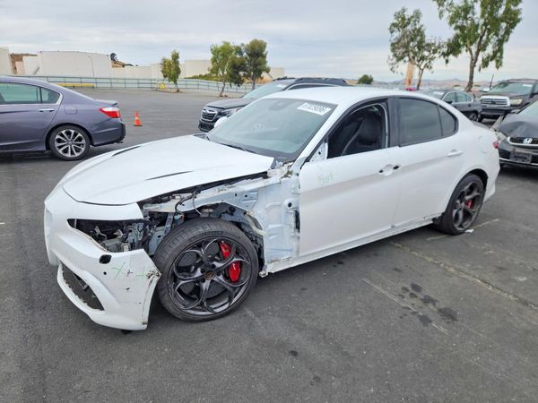 2018 ALFA ROMEO GIULIA QUADRIFOGLIO RWD