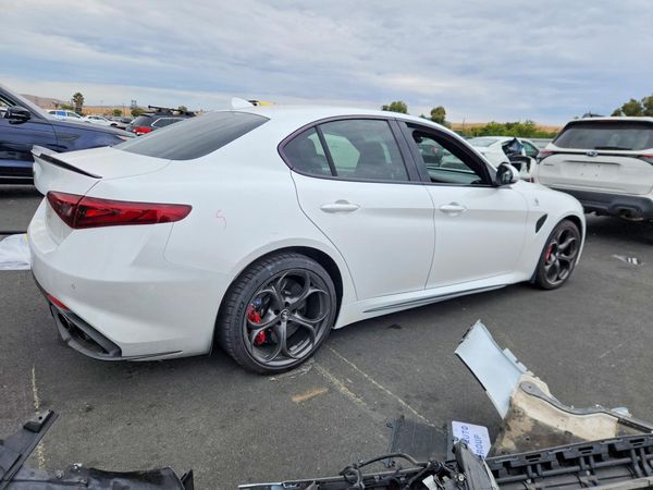 2018 ALFA ROMEO GIULIA QUADRIFOGLIO RWD