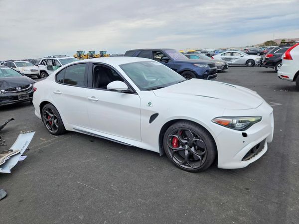 2018 ALFA ROMEO GIULIA QUADRIFOGLIO RWD