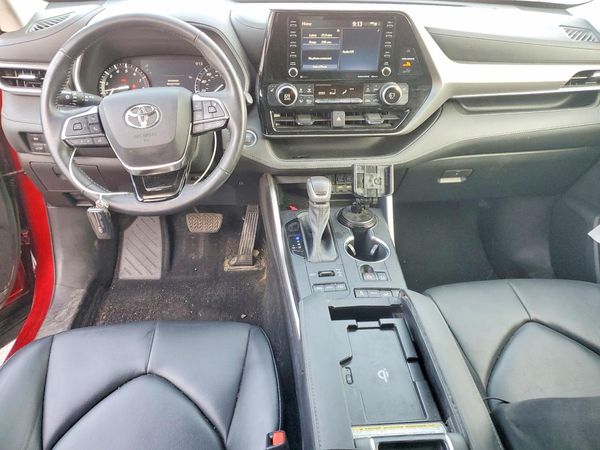 2021 TOYOTA HIGHLANDER