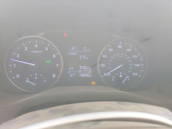 2017 HYUNDAI ELANTRA SE Base