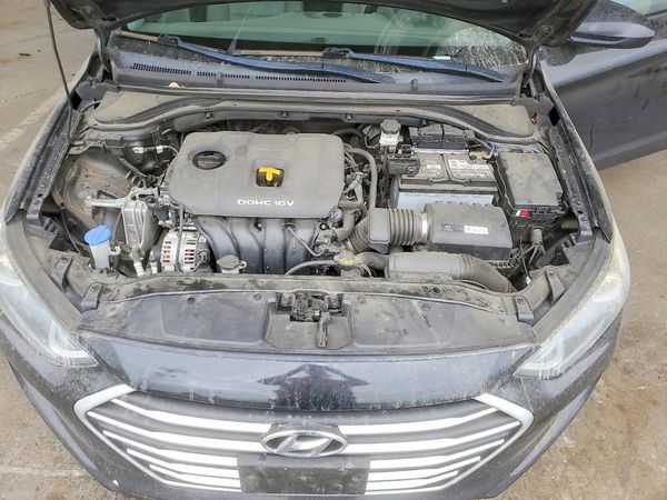 2017 HYUNDAI ELANTRA SE Base