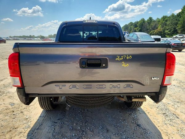 2017 TOYOTA TACOMA