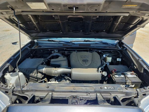 2017 TOYOTA TACOMA