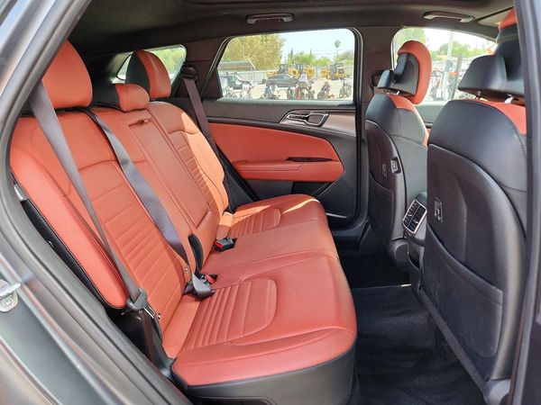 2024 KIA SPORTAGE
