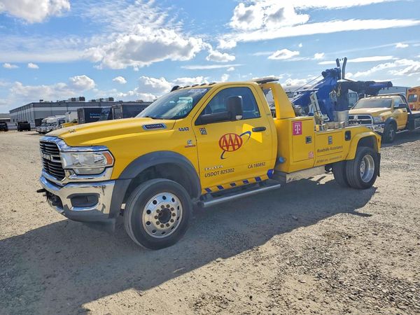 2019 RAM 5500 REG CAB CHASSIS