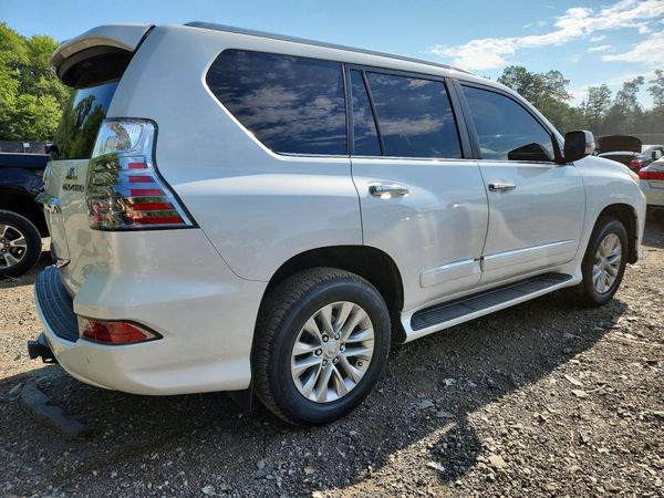 2017 LEXUS GX 460