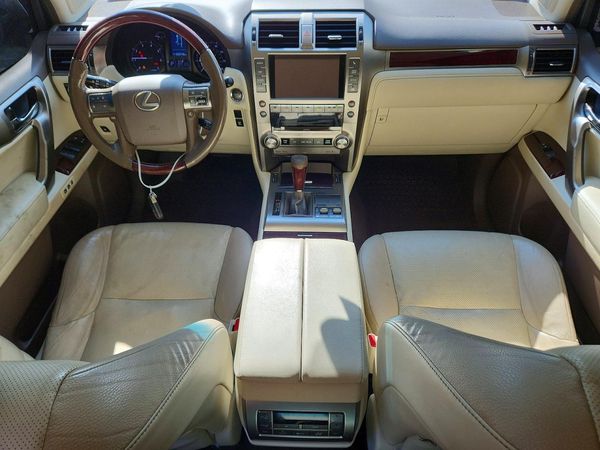 2017 LEXUS GX 460