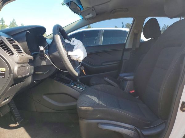 2018 KIA FORTE5 — DENT