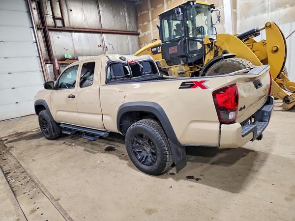 2020 TOYOTA TACOMA SR5