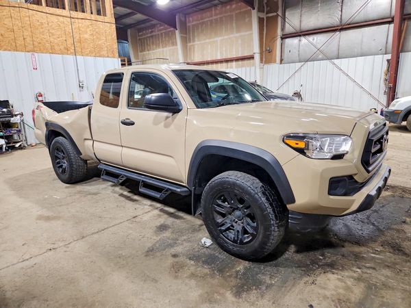 2020 TOYOTA TACOMA SR5