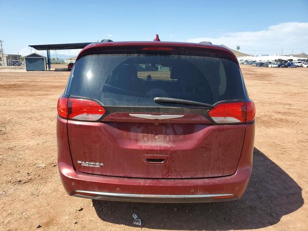 2017 CHRYSLER PACIFICA