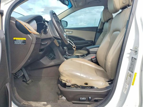 2013 HYUNDAI SANTA FE — DENT