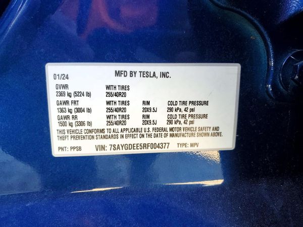 2024 TESLA MODEL Y