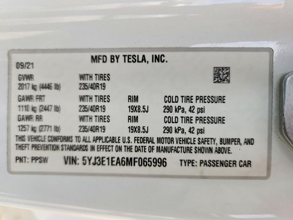 2021 TESLA MODEL 3