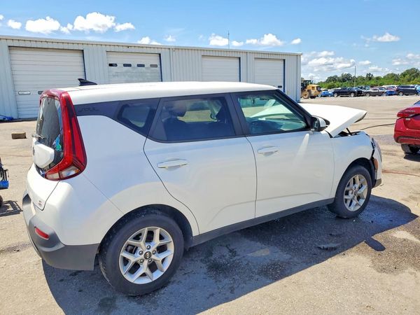 2021 KIA SOUL