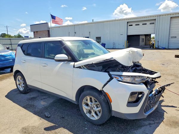 2021 KIA SOUL