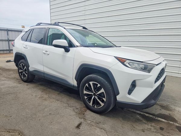 2019 TOYOTA RAV4