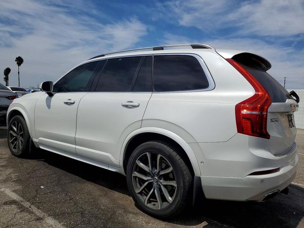 2017 VOLVO 1SX Momentum