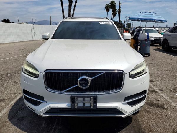 2017 VOLVO 1SX Momentum