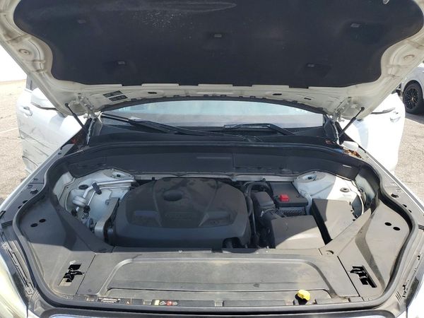 2017 VOLVO 1SX Momentum
