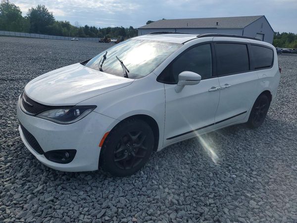 2019 CHRYSLER PACIFICA