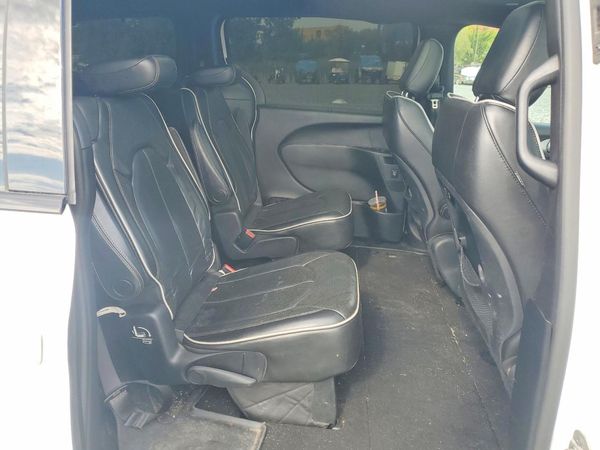 2019 CHRYSLER PACIFICA
