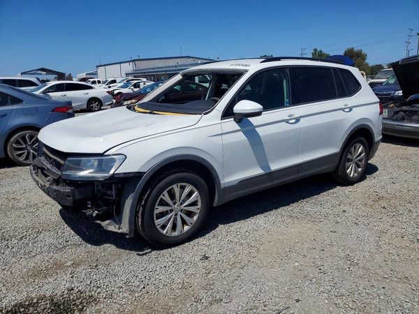 2018 VOLKSWAGEN TIGUAN S