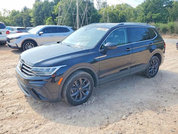 2022 VOLKSWAGEN TIGUAN SE