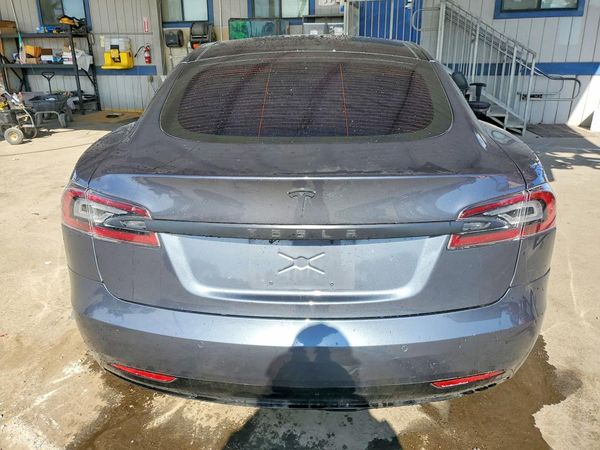 2018 TESLA MODEL S