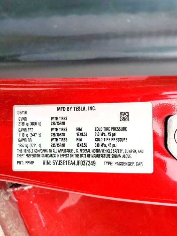 2018 TESLA MODEL 3