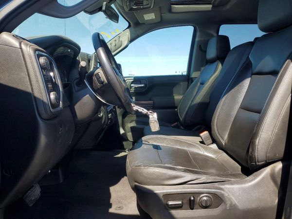 2019 CHEVROLET SILVERADO LT — DENT